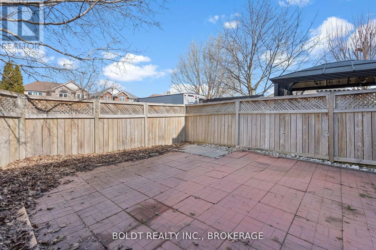 20 B BROWN DRIVE - 9