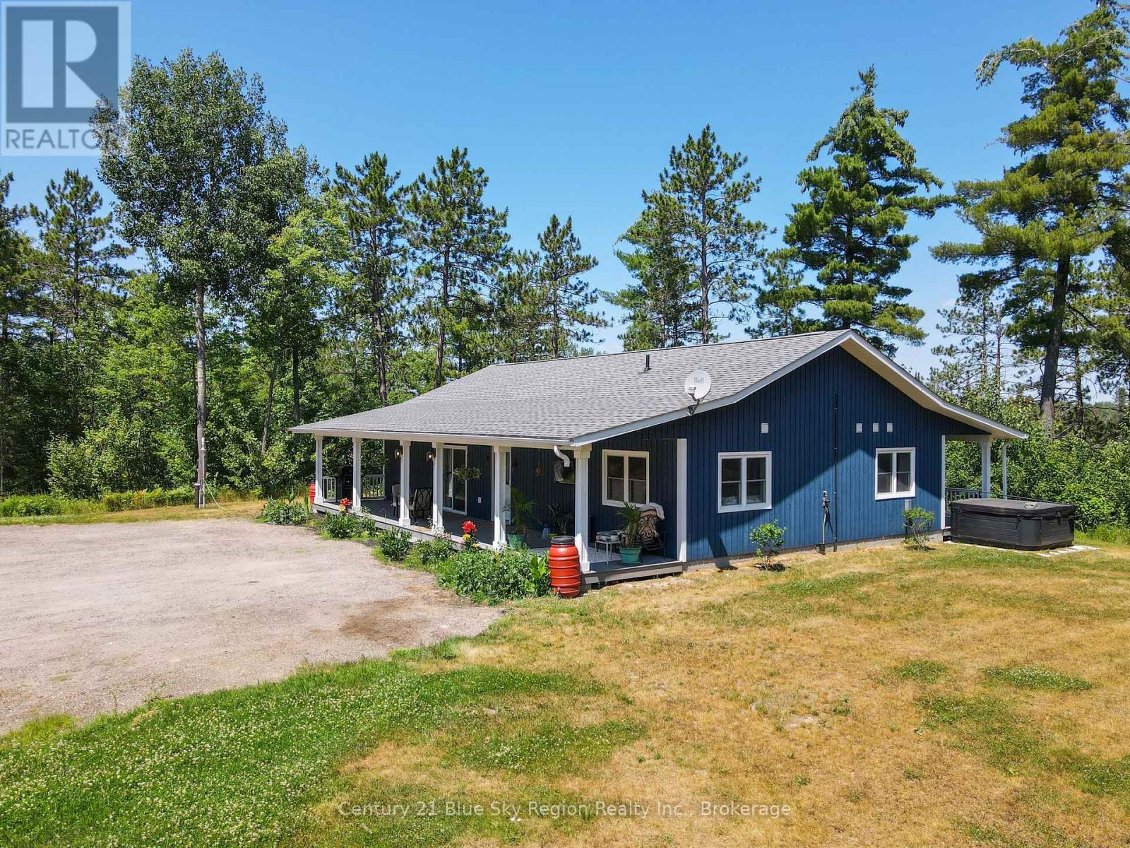 649 HAZEL GLEN ROAD - 2