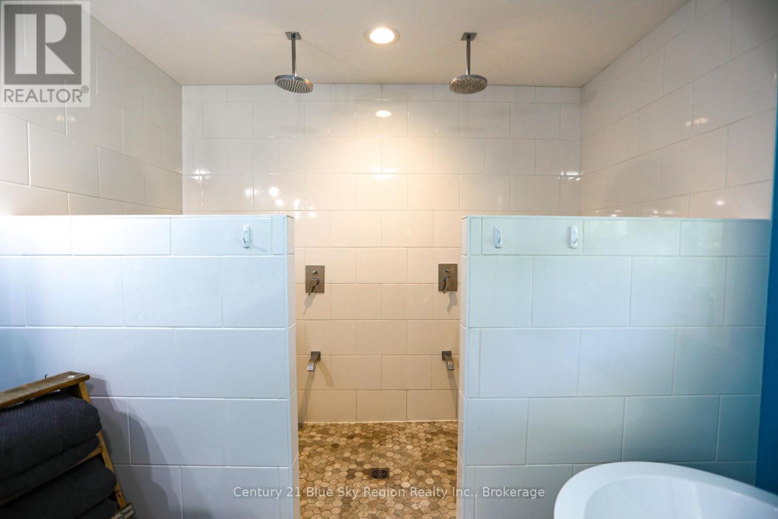 649 HAZEL GLEN ROAD - 37