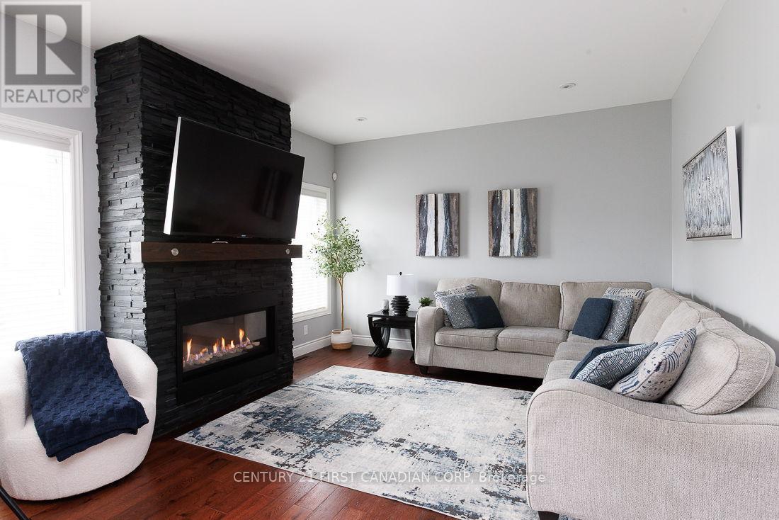 2014 BALLYMOTE AVENUE - 19