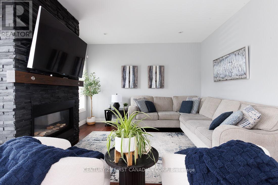 2014 BALLYMOTE AVENUE - 13