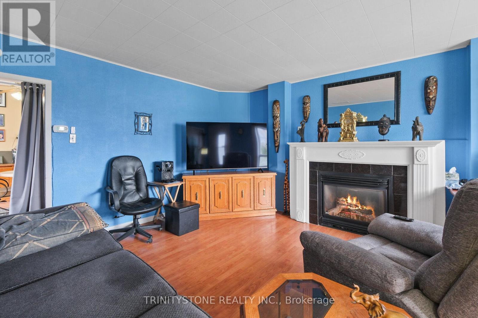 662 LACROIX ROAD - 23