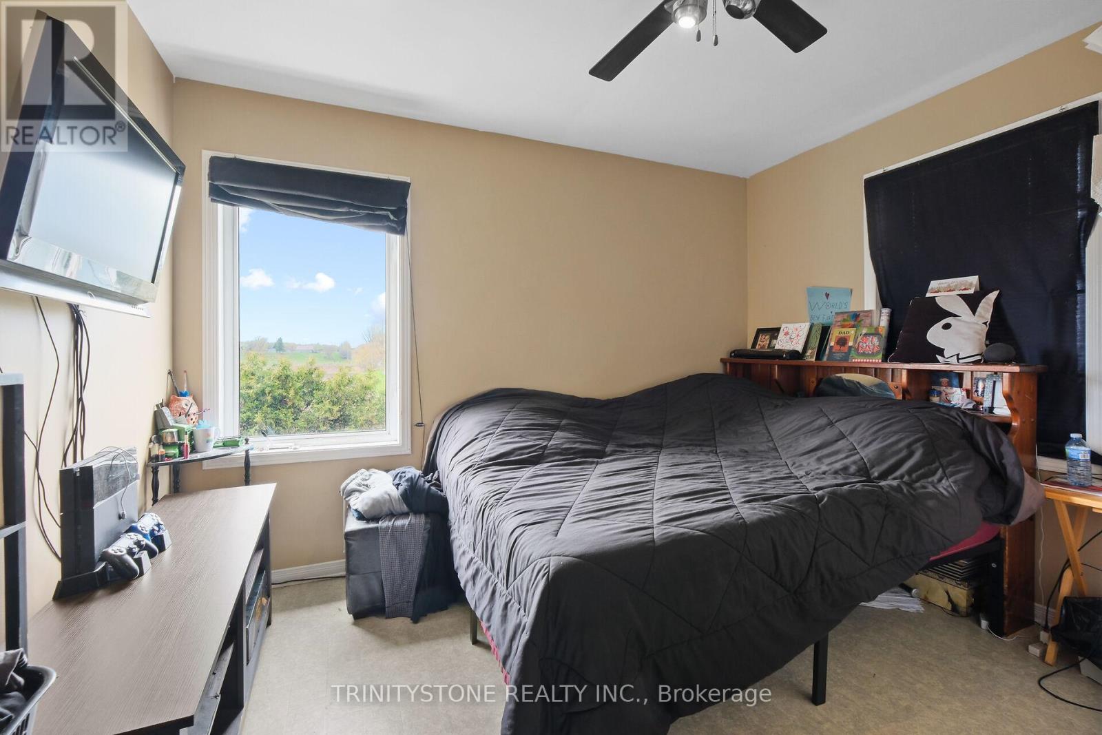 662 LACROIX ROAD - 32