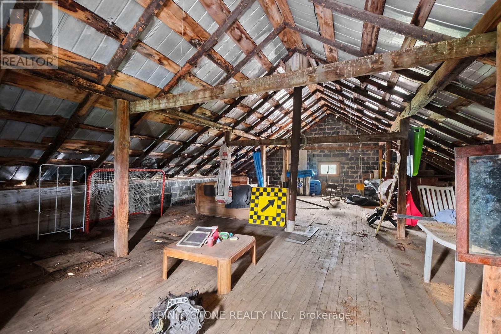 662 LACROIX ROAD - 45