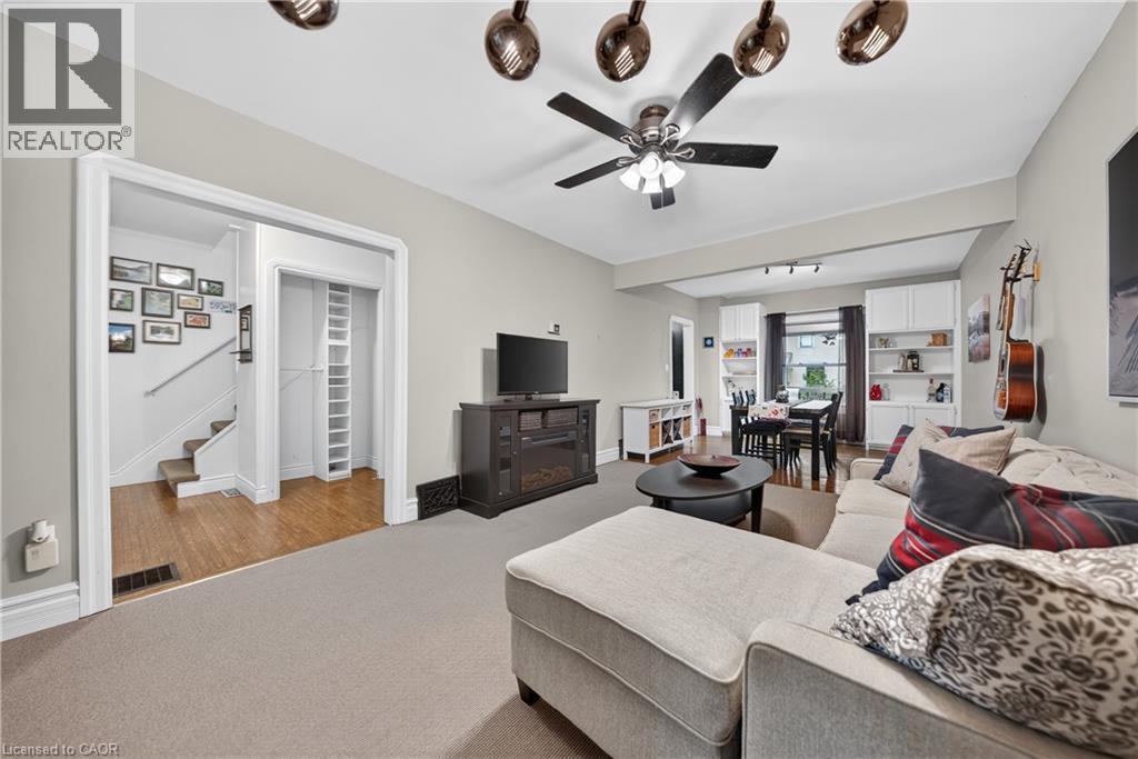 88 CHAPLIN Avenue - 11