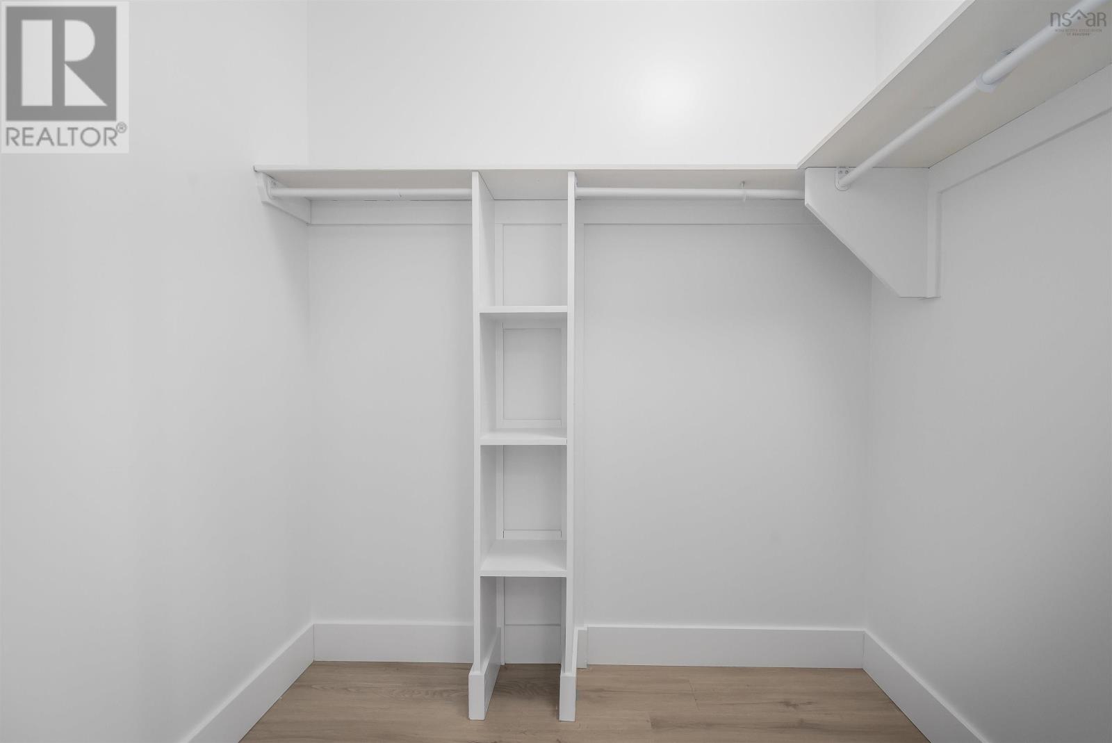 6 Berm Street - 19