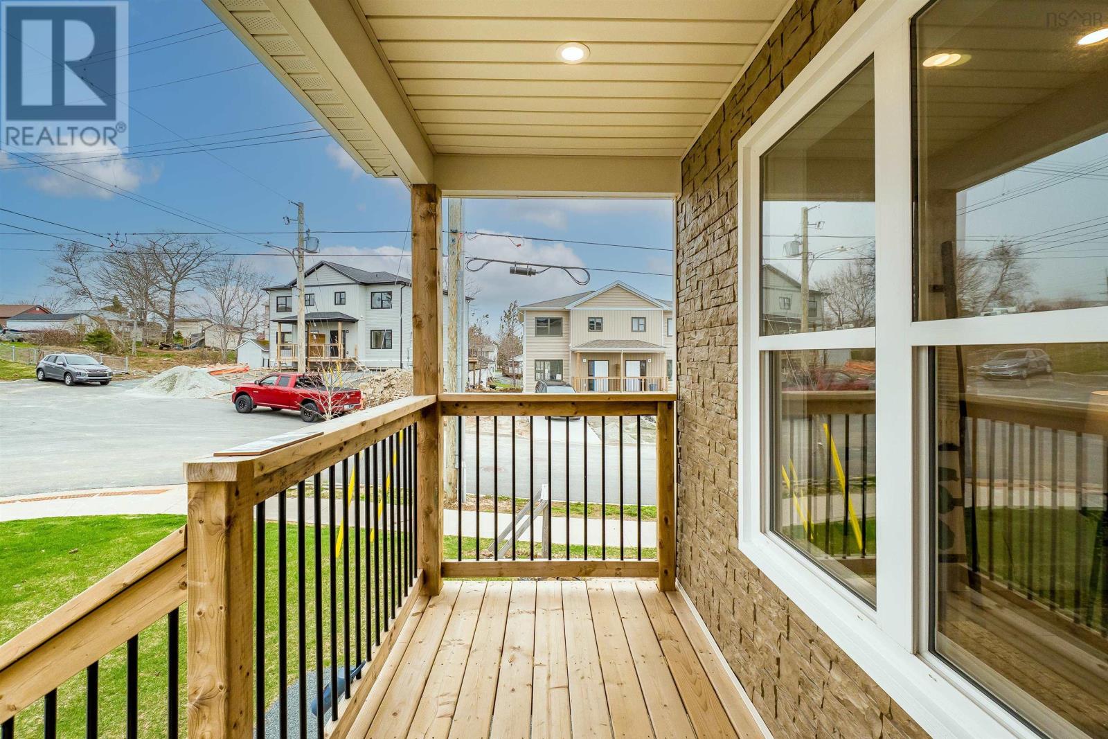 6 Berm Street - 39