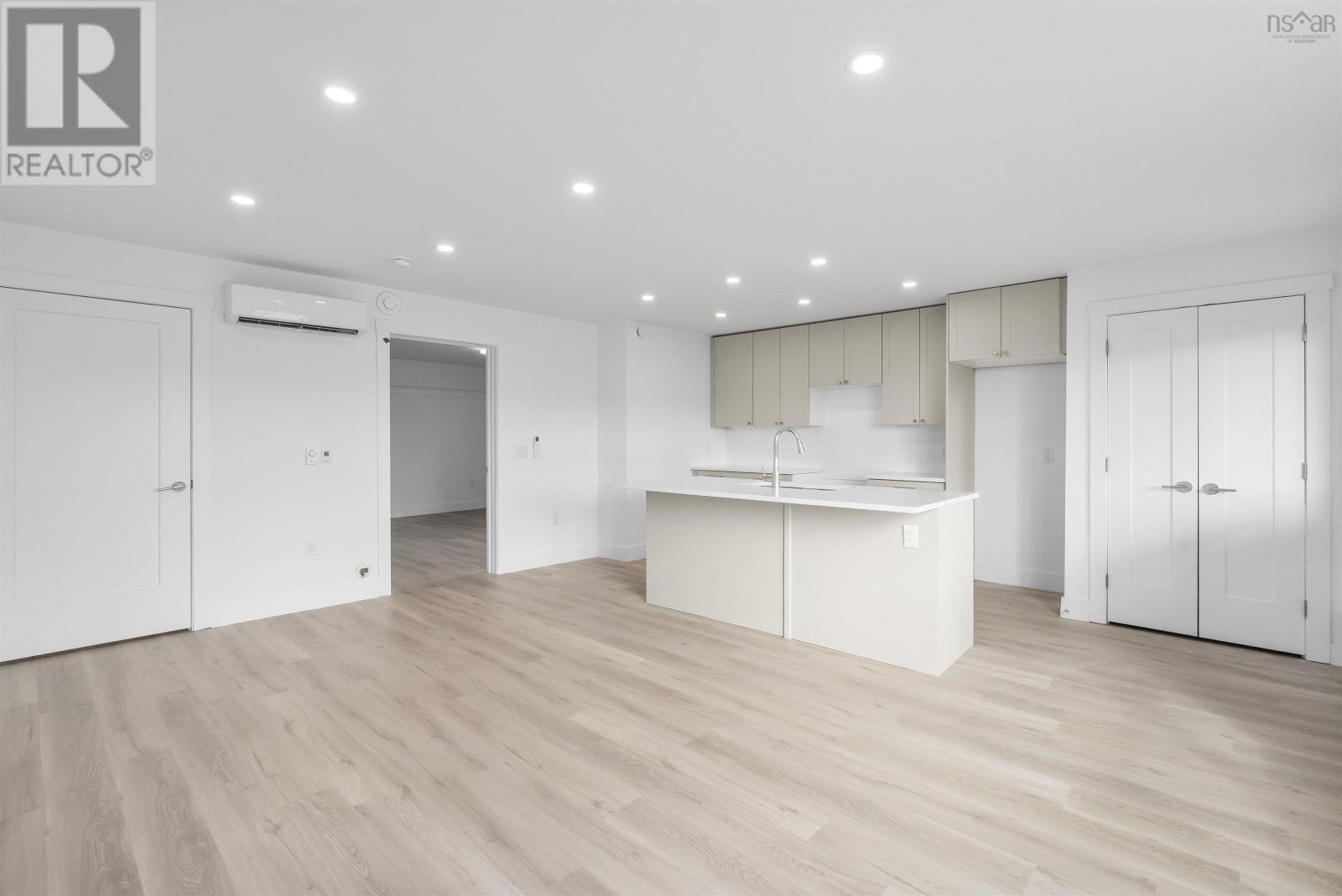 6 Berm Street - 29