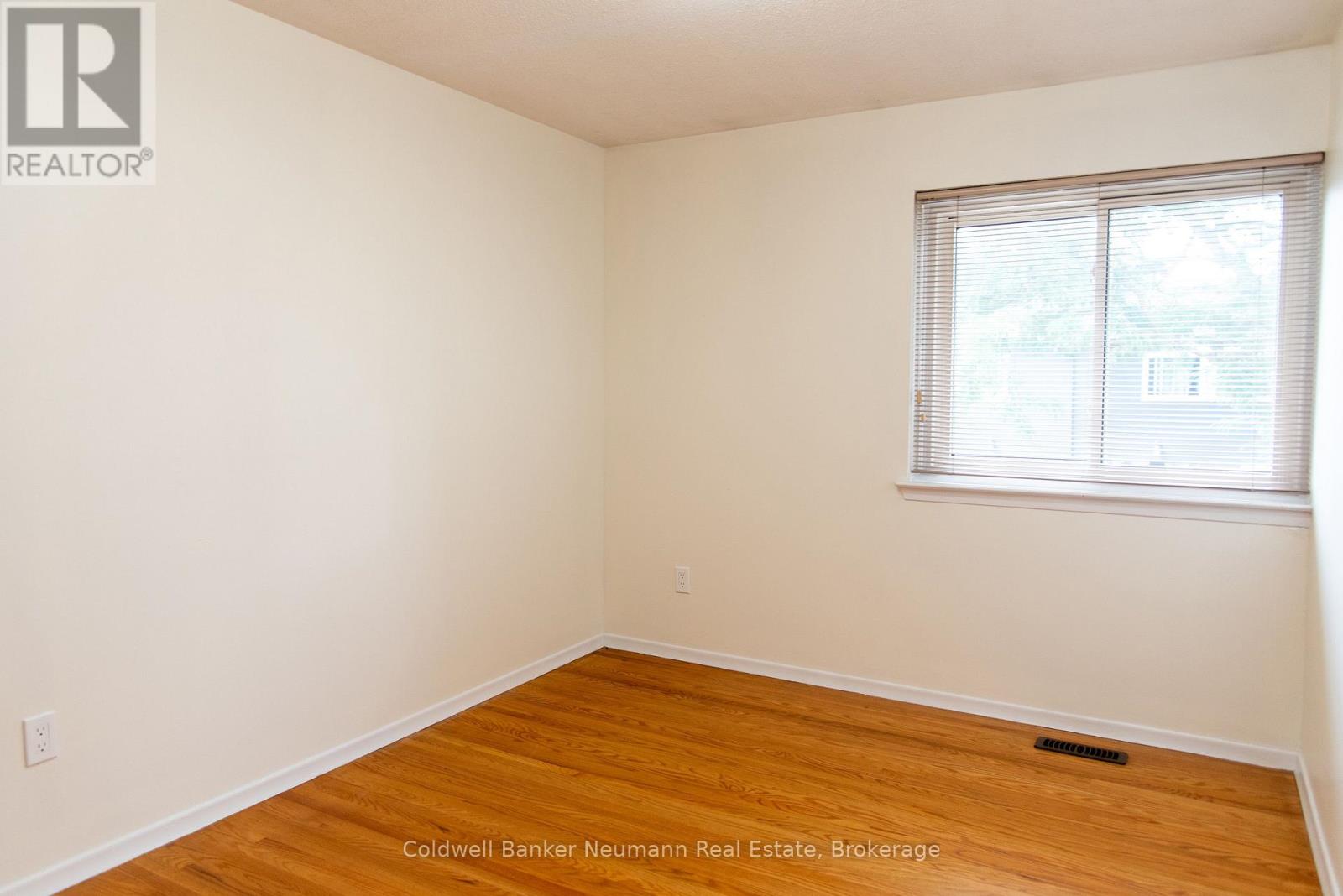 #29 121 BAGOT STREET - 12
