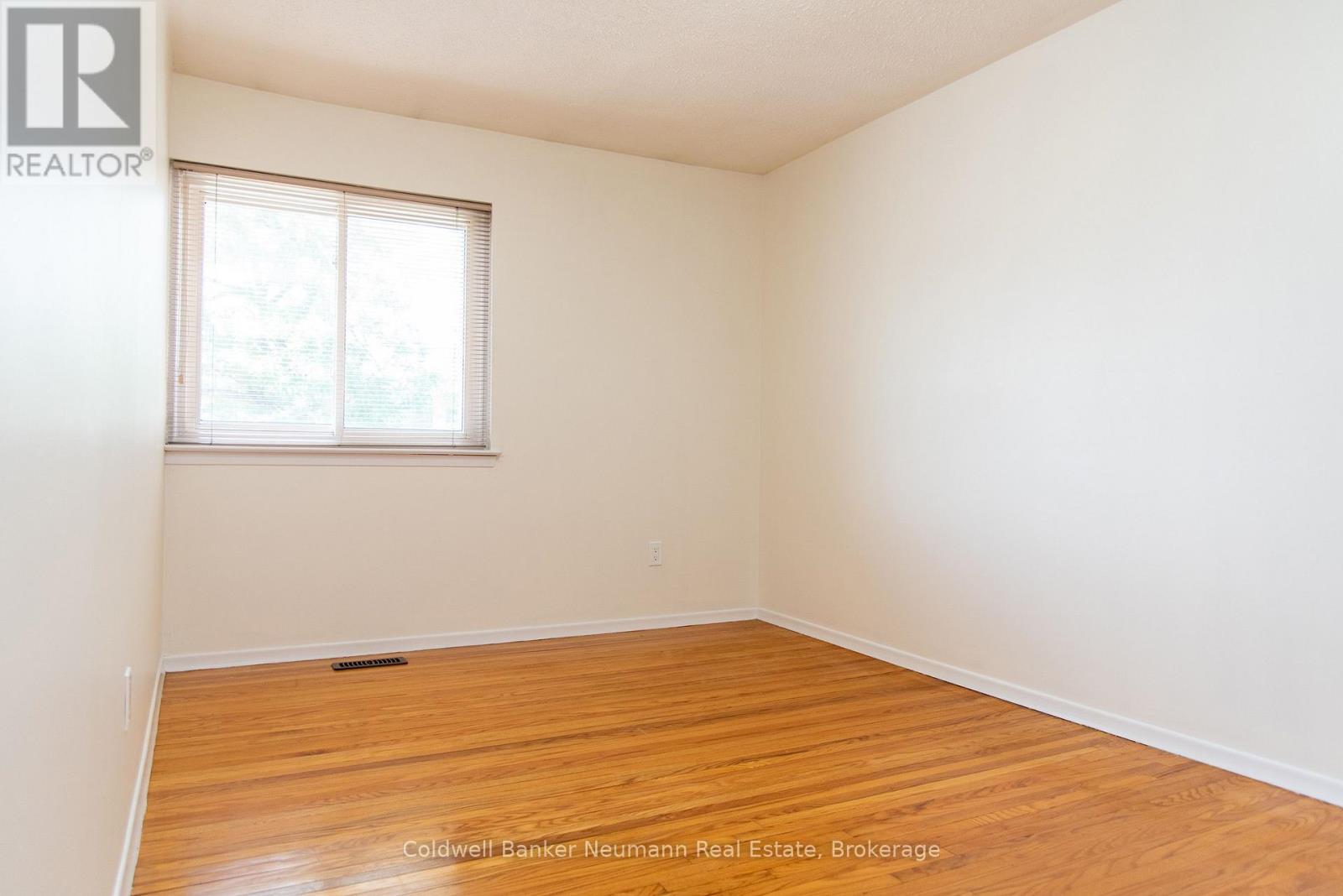 #29 121 BAGOT STREET - 14
