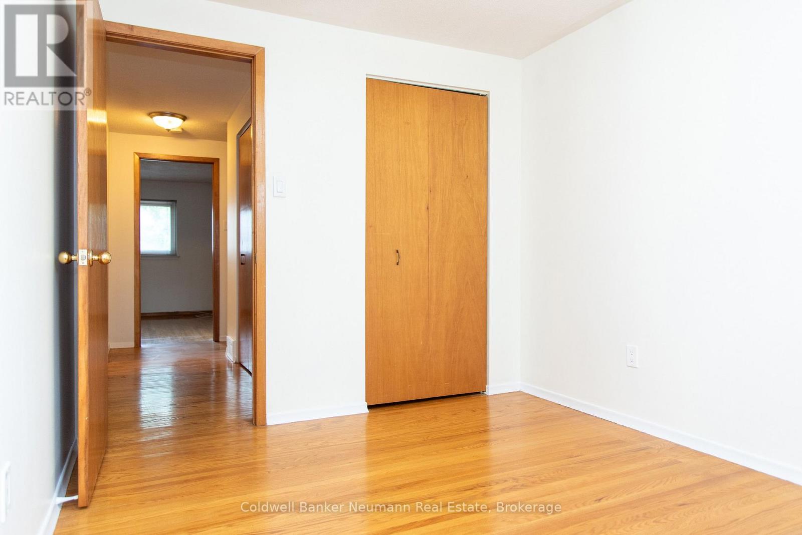 #29 121 BAGOT STREET - 16