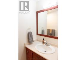 29 - 121 Bagot Street, Guelph, ON N1H5T8 Photo 17