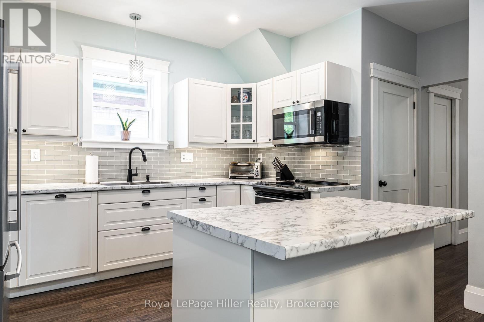 52 TRINITY STREET - Image 14