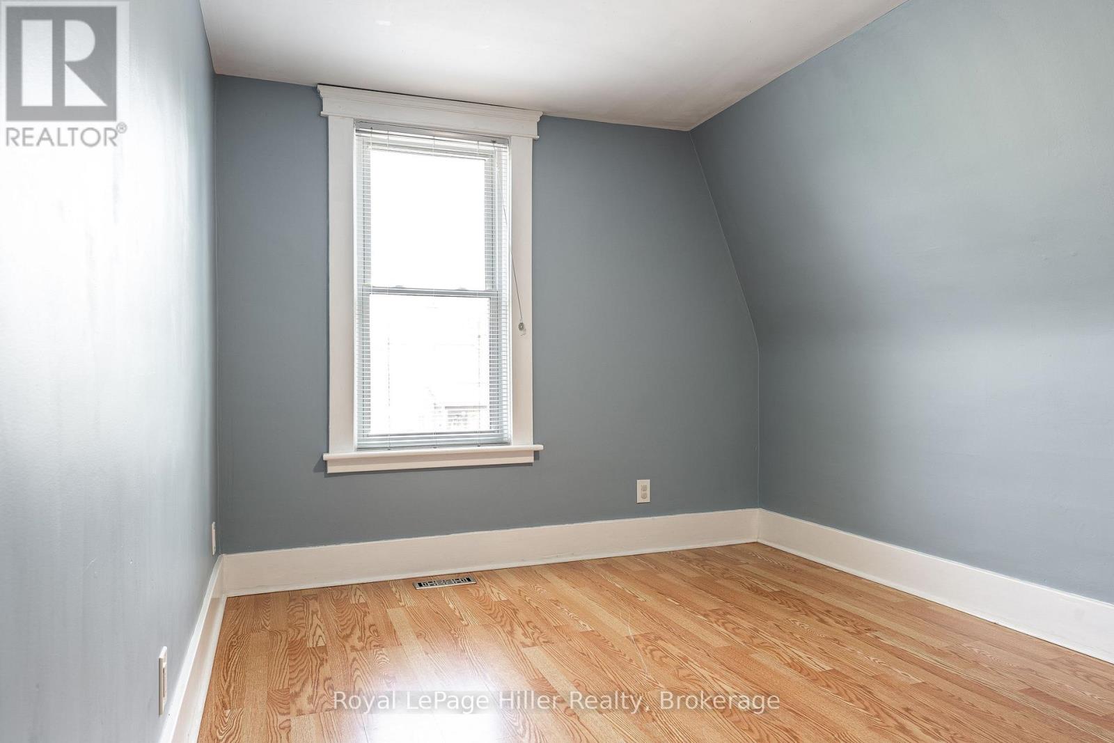 52 TRINITY STREET - Image 25