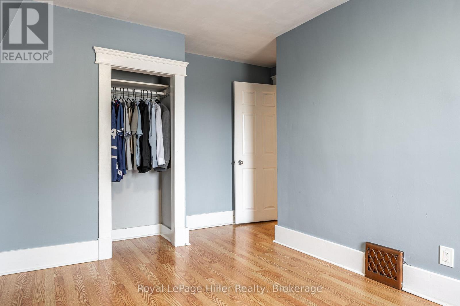 52 TRINITY STREET - Image 26