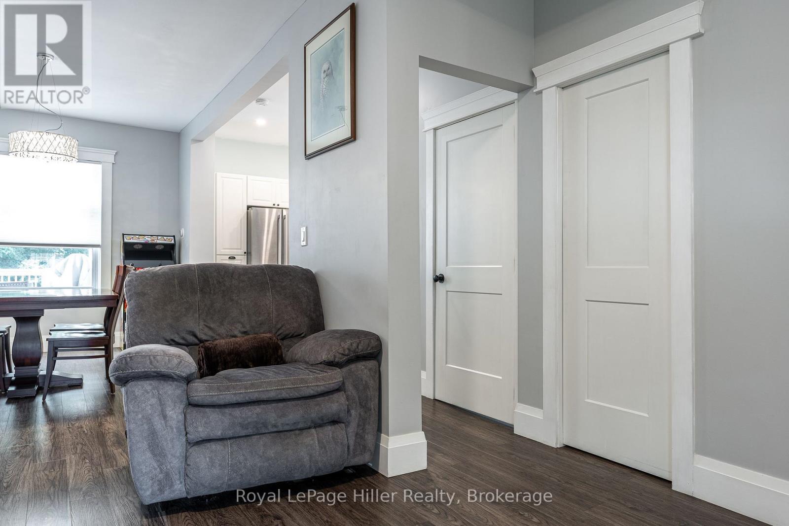 52 TRINITY STREET - Image 8