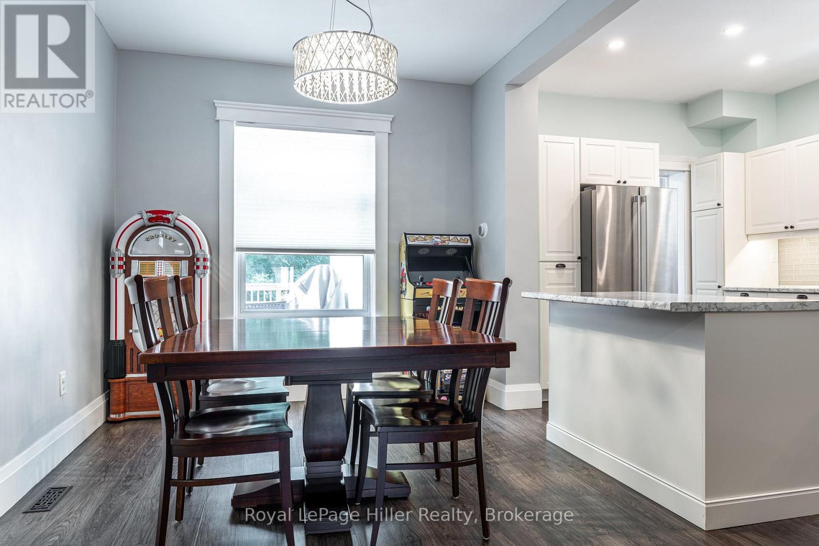 52 TRINITY STREET - Image 9