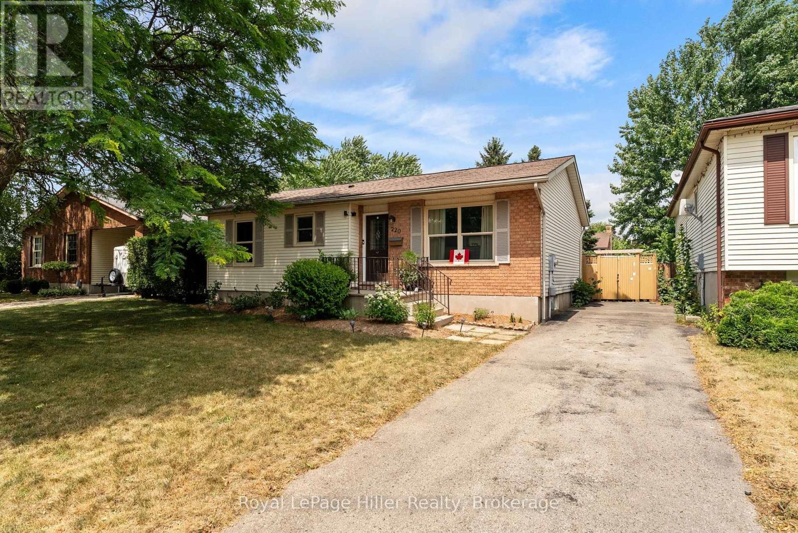 220 GREENWOOD DRIVE - 2