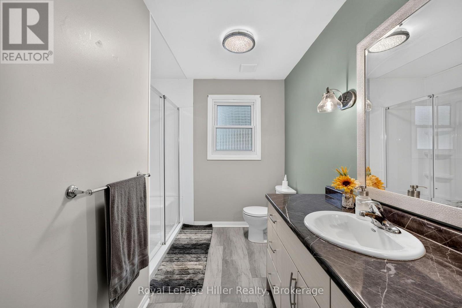 220 GREENWOOD DRIVE - 22