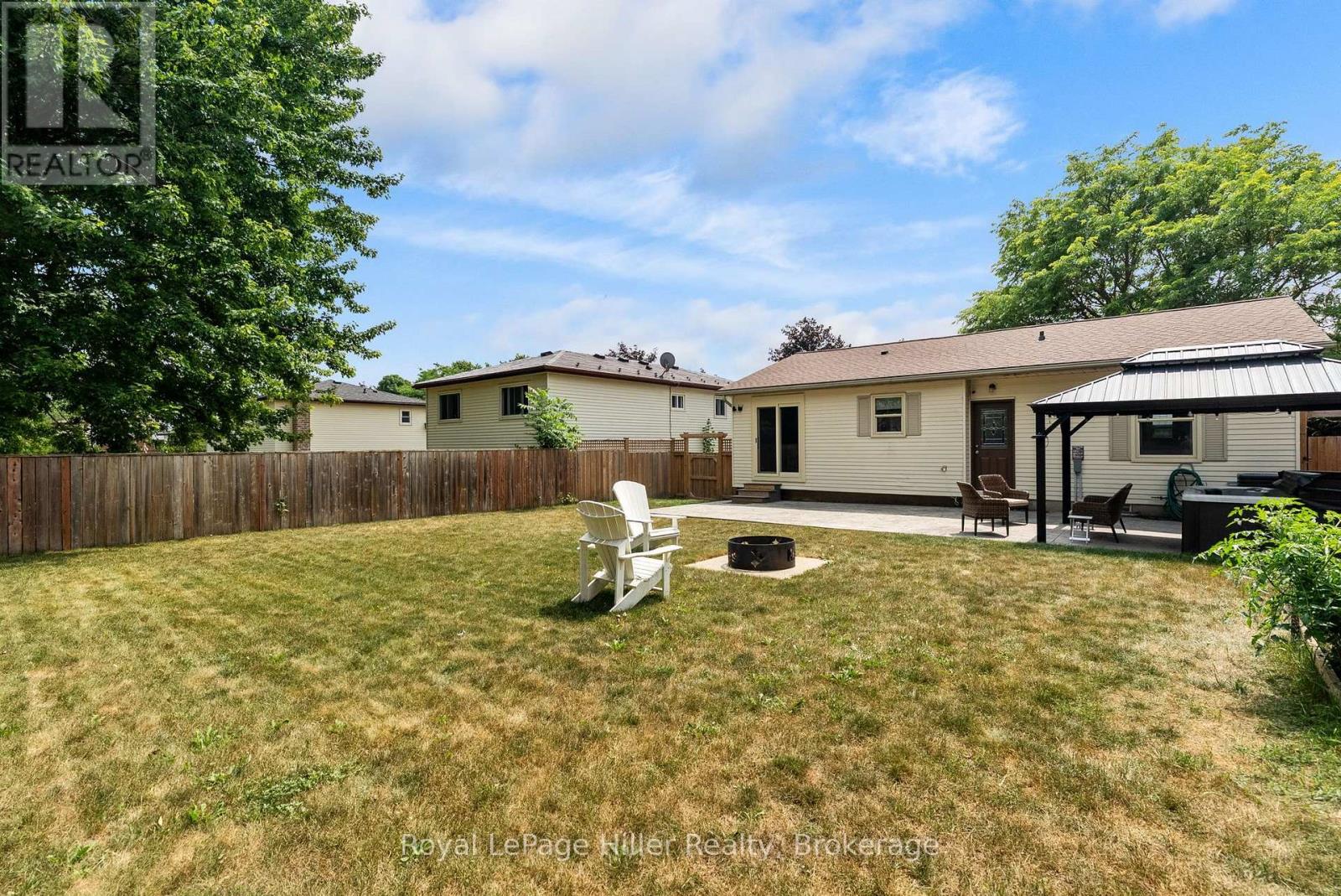 220 GREENWOOD DRIVE - 38