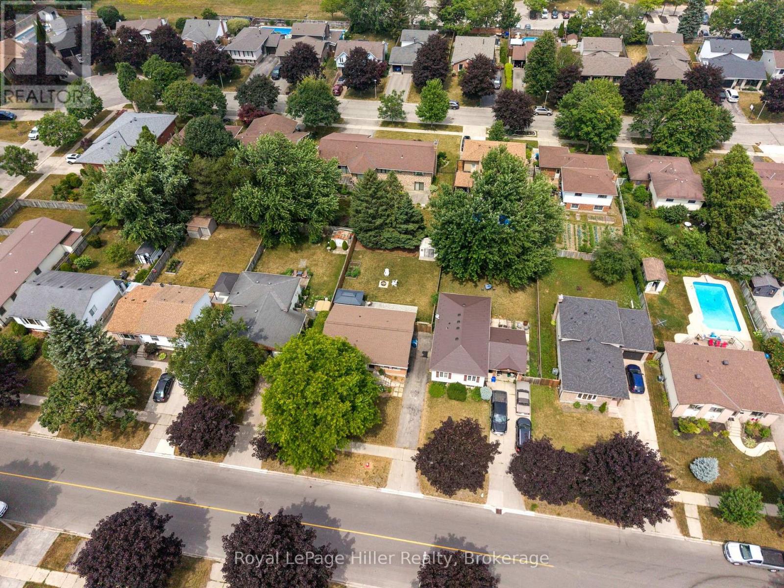 220 GREENWOOD DRIVE - 42