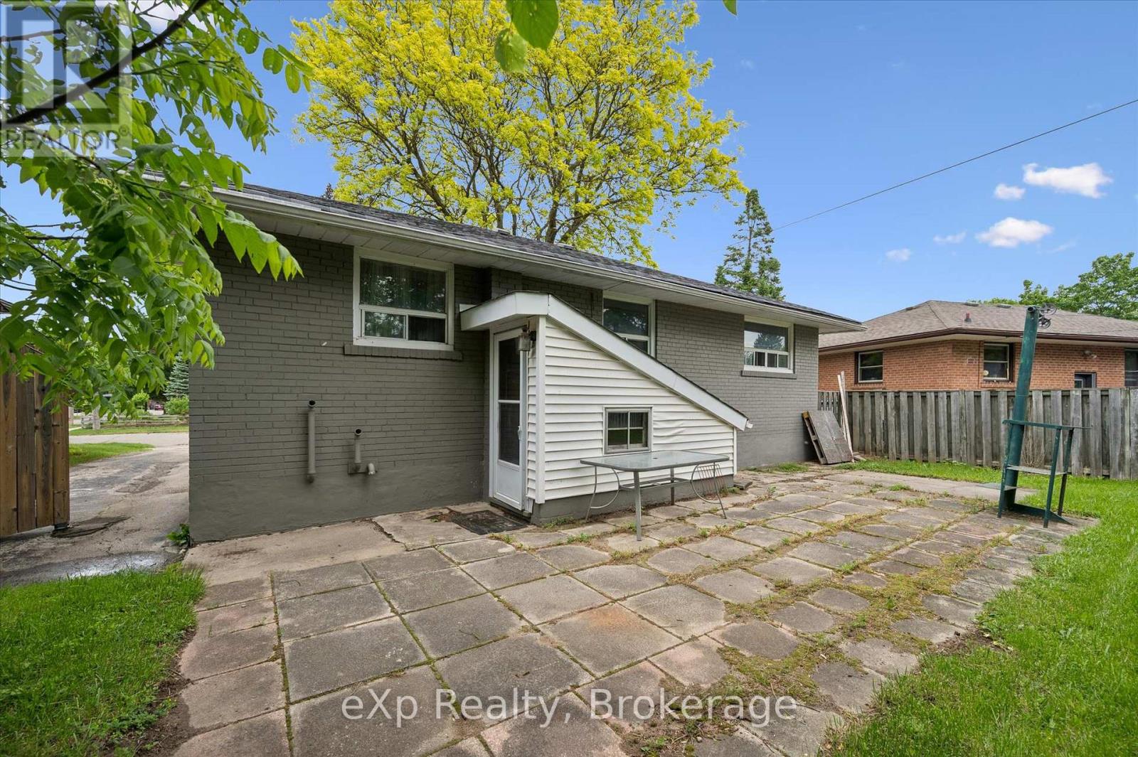 79 DUMBARTON STREET - 35
