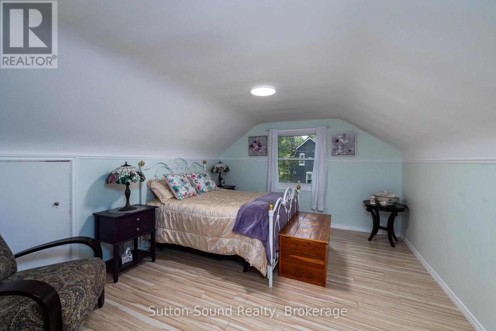 535 9TH STREET W - Image 20