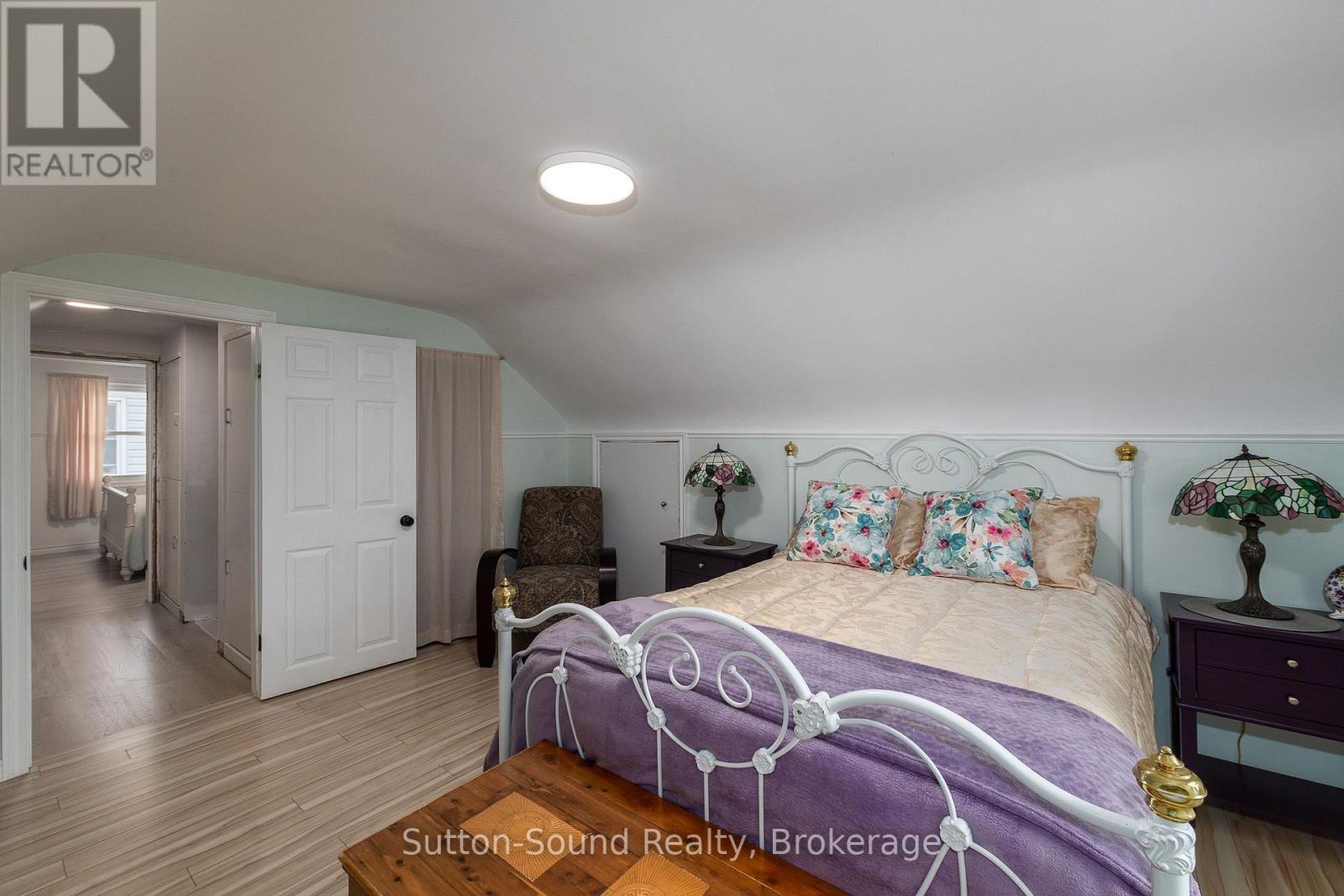 535 9TH STREET W - Image 21