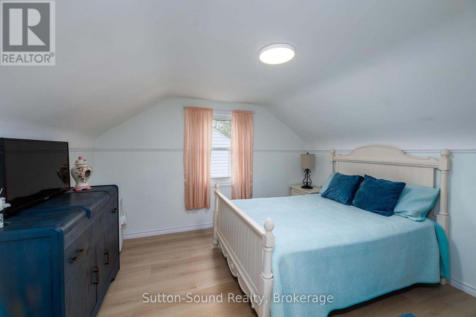 535 9TH STREET W - Image 22