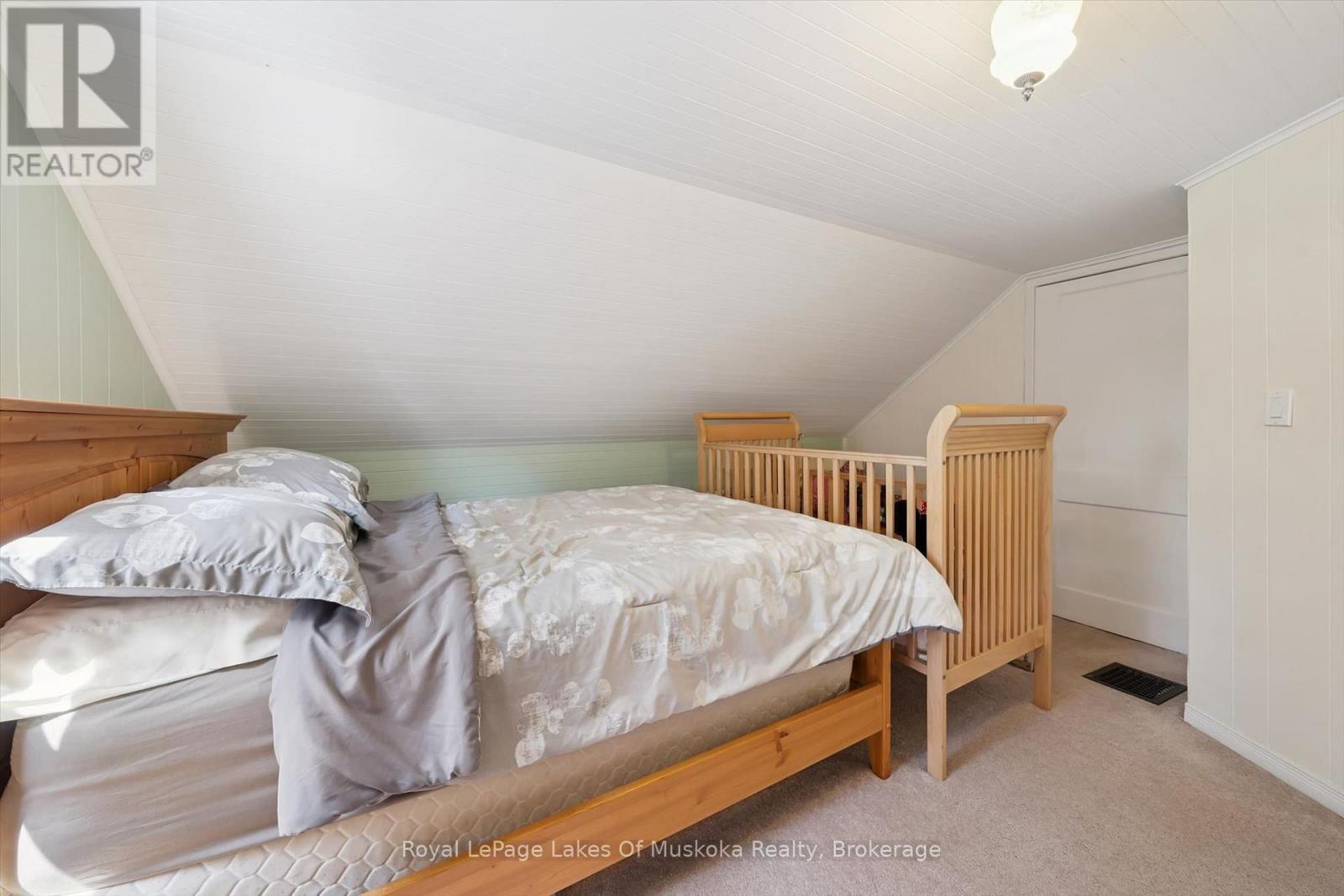 190 WINEWOOD AVENUE W - 31