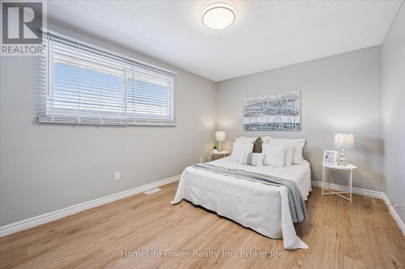 ##239 31 GREENGATE ROAD - 21