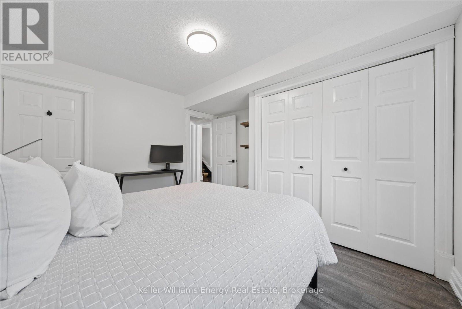 8280 ALBERT COURT - 29