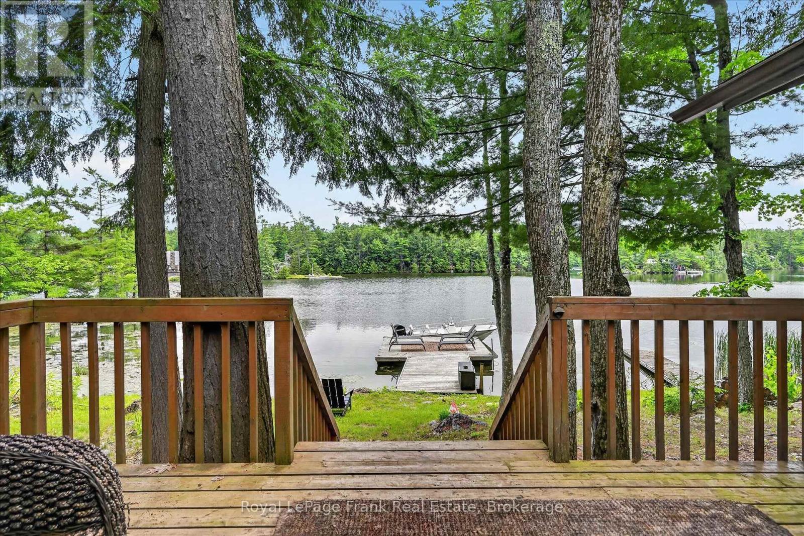 442 ISLAND 7 STONEY LAKE - 10