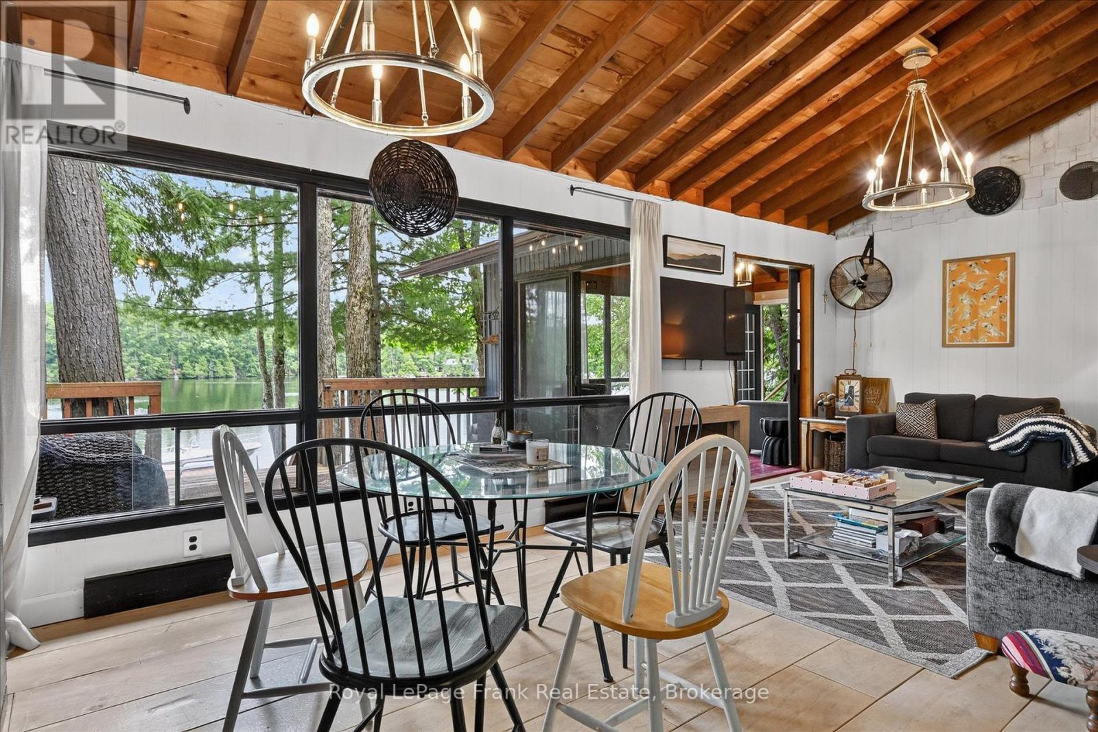 442 ISLAND 7 STONEY LAKE - 16