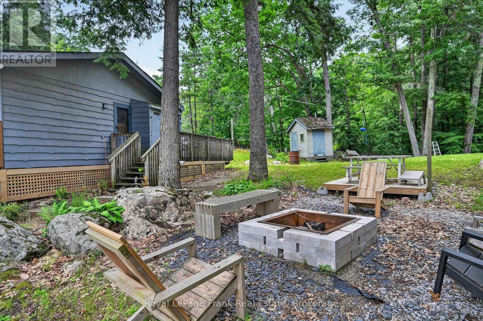 442 ISLAND 7 STONEY LAKE - 24