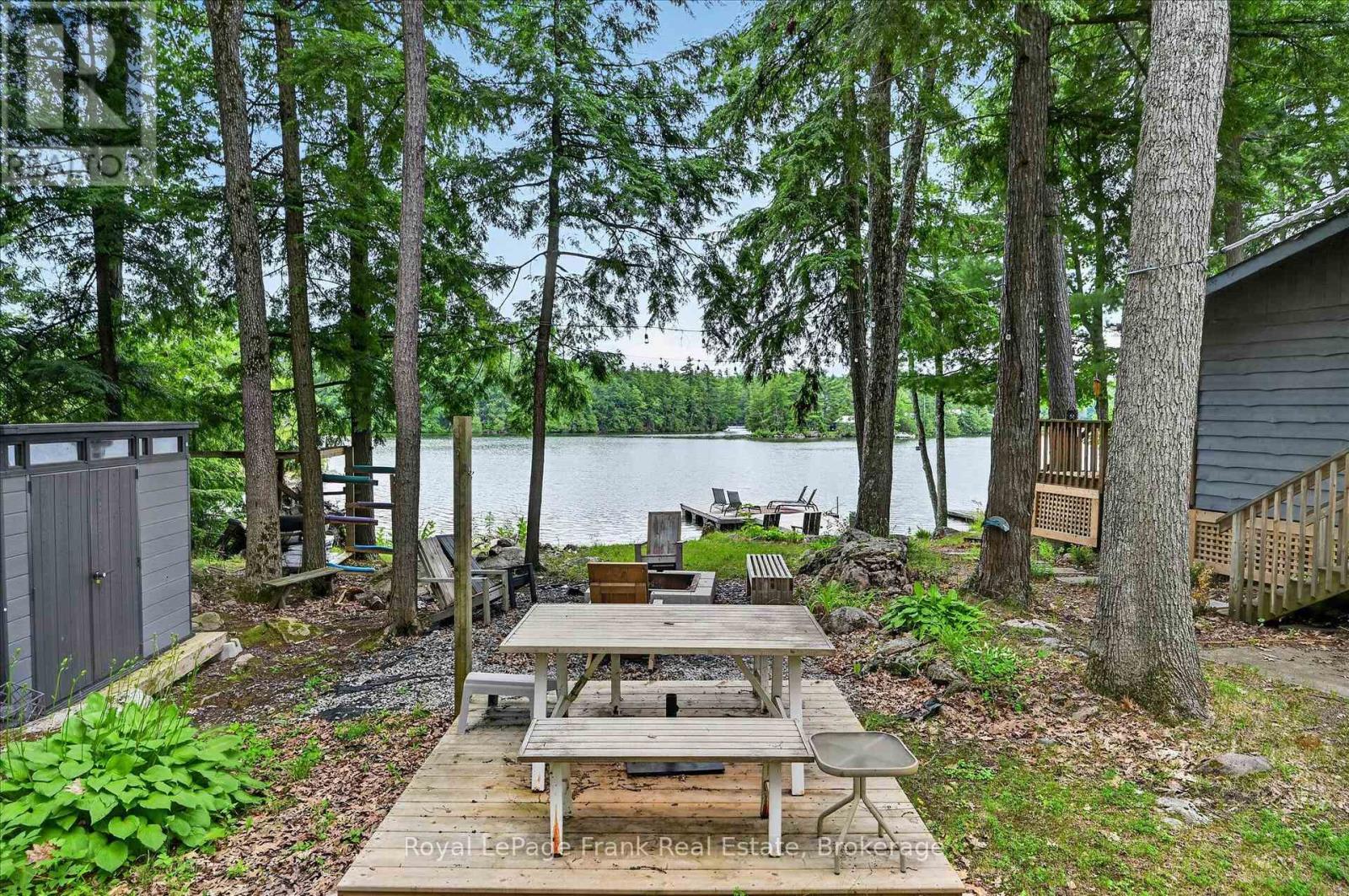 442 ISLAND 7 STONEY LAKE - 26