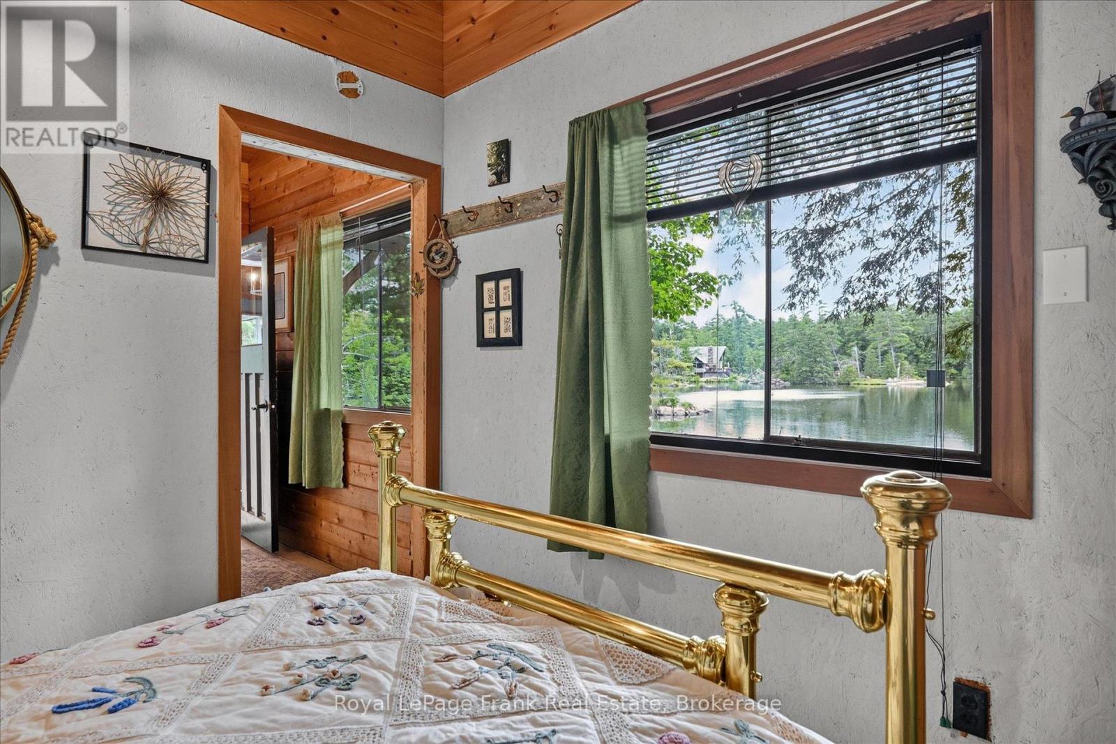442 ISLAND 7 STONEY LAKE - 36
