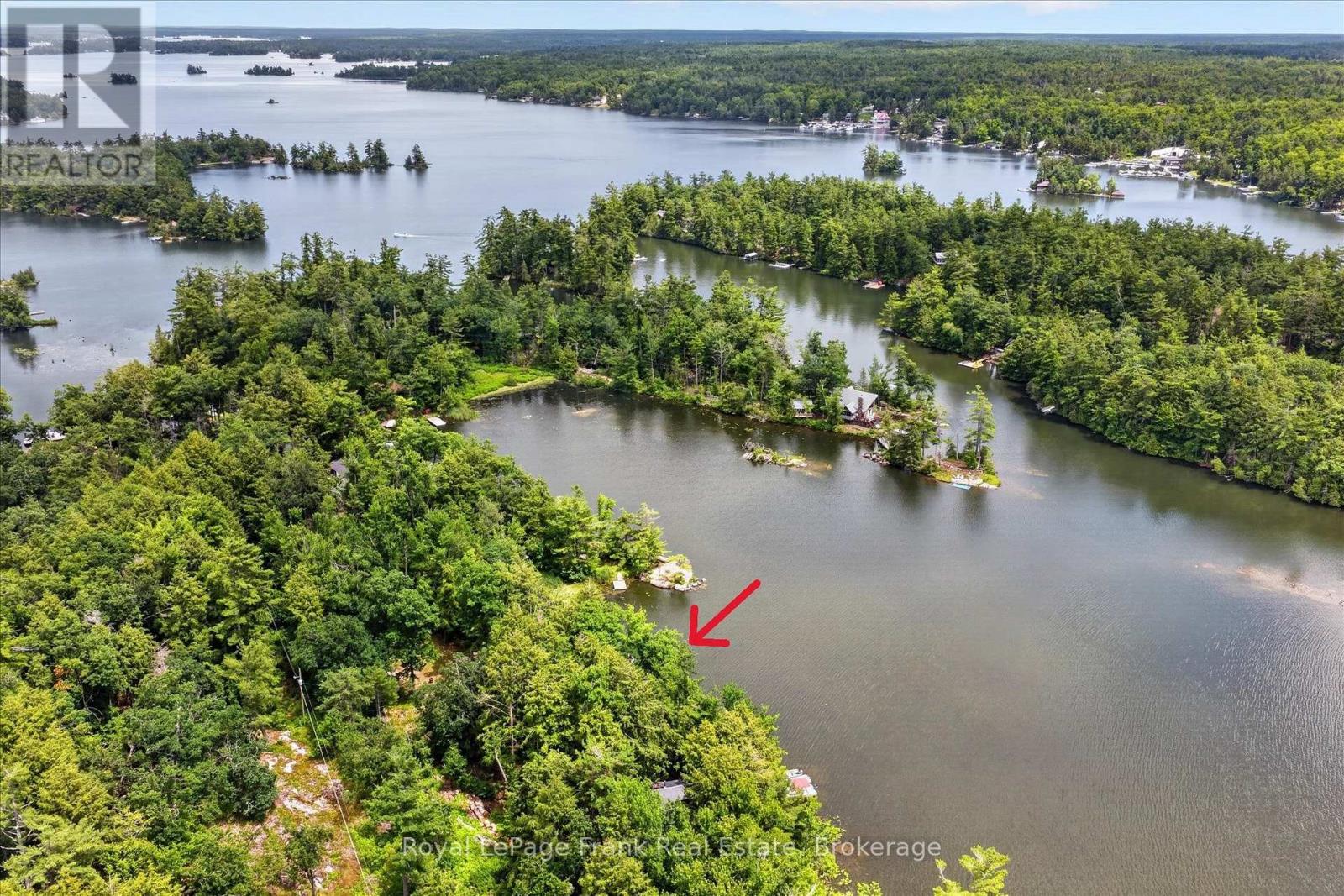 442 ISLAND 7 STONEY LAKE - 47