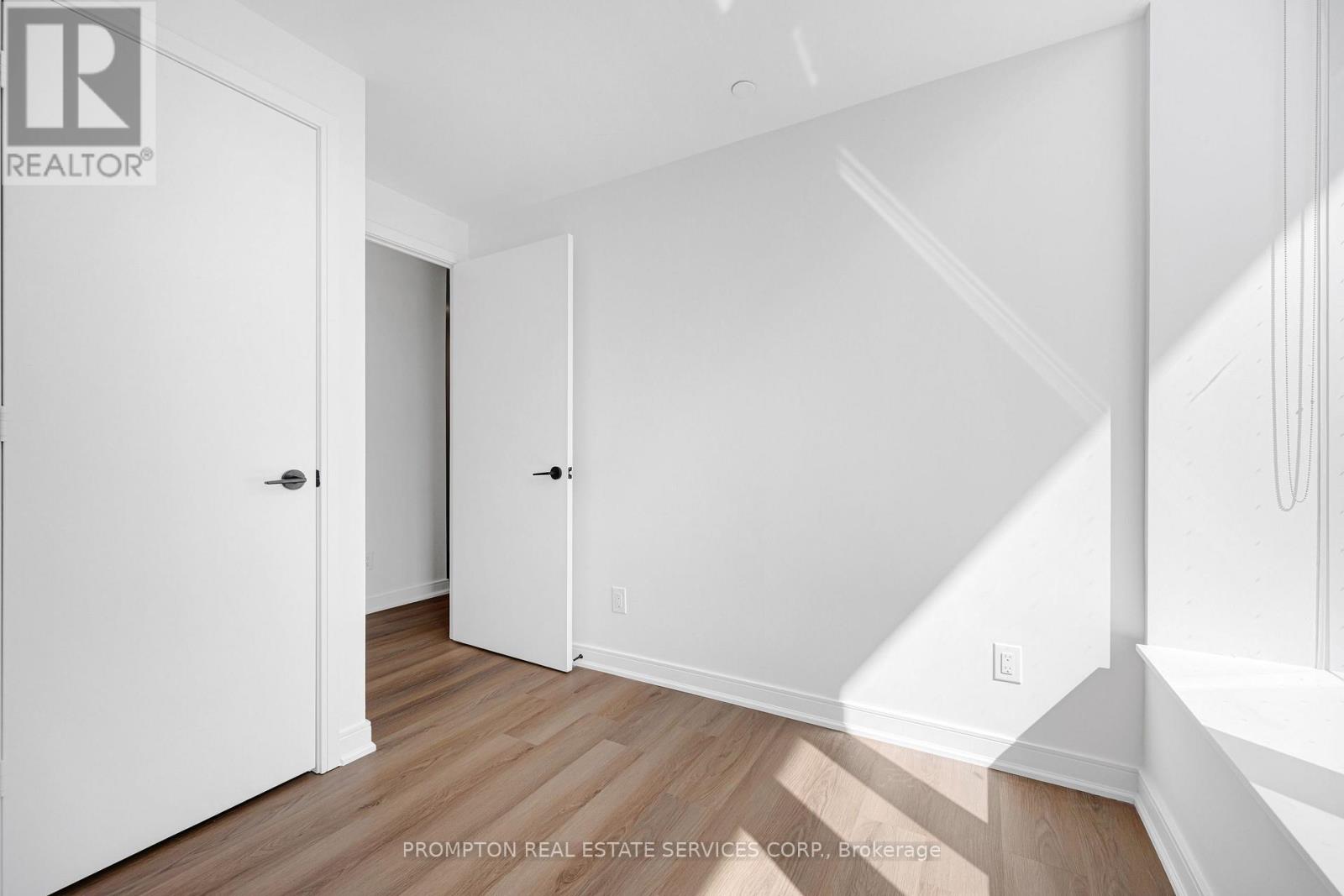#S118 180 MILL STREET - 10