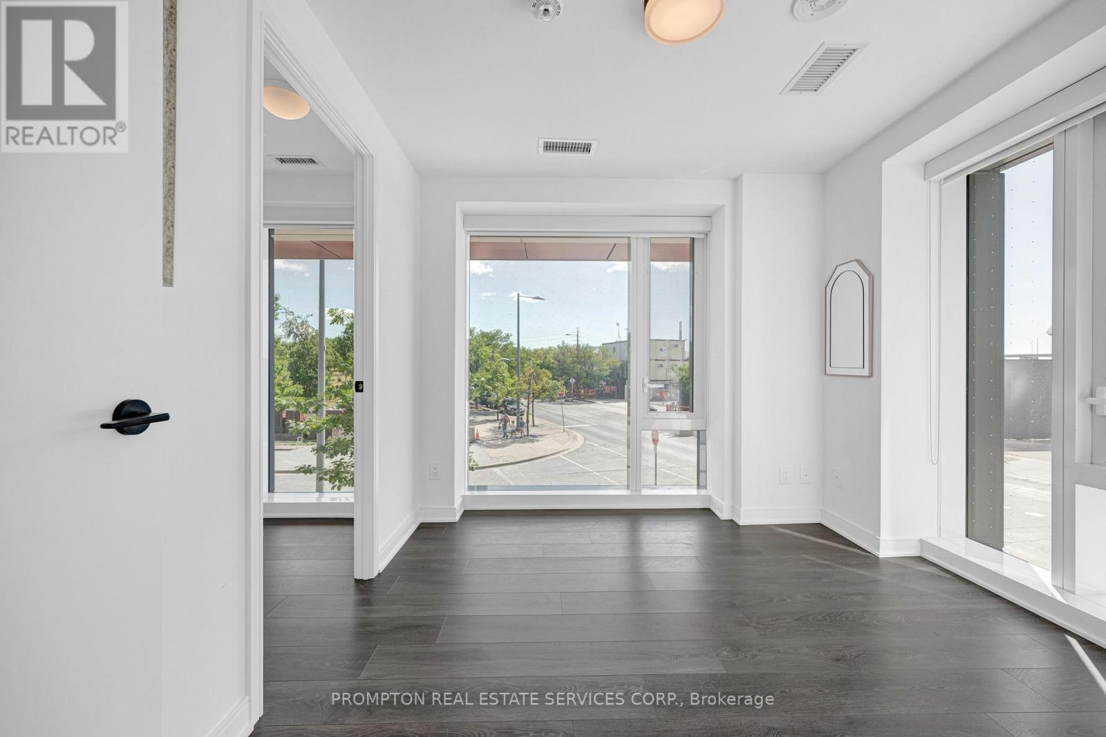 #S118 180 MILL STREET - 26