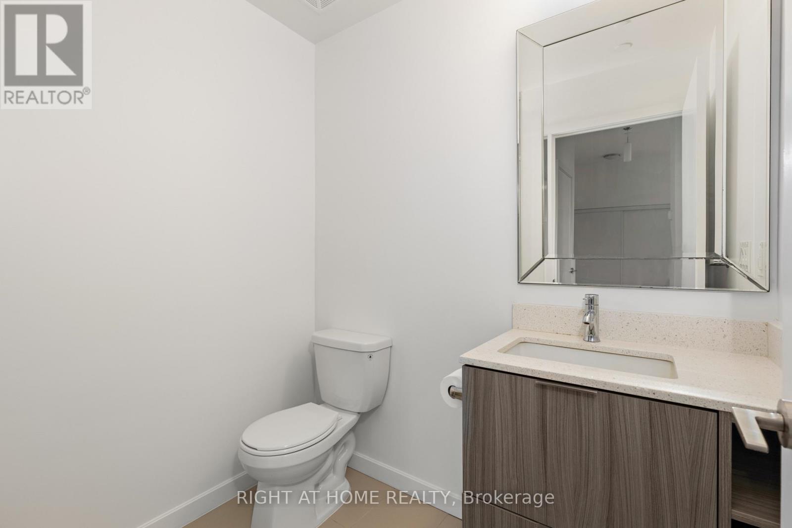 #108 52 FOREST MANOR ROAD - 32