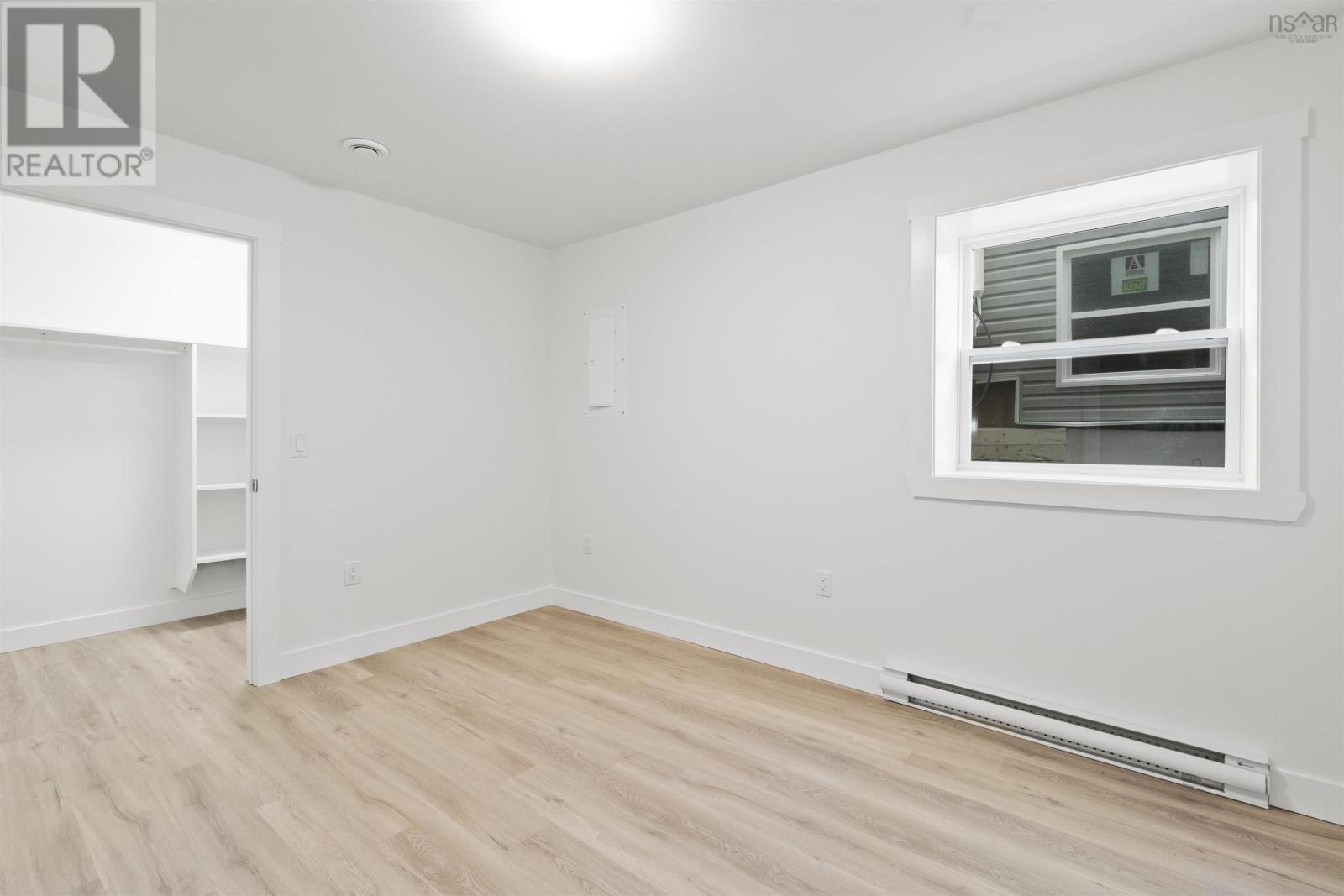 42 Warner Drive - 28