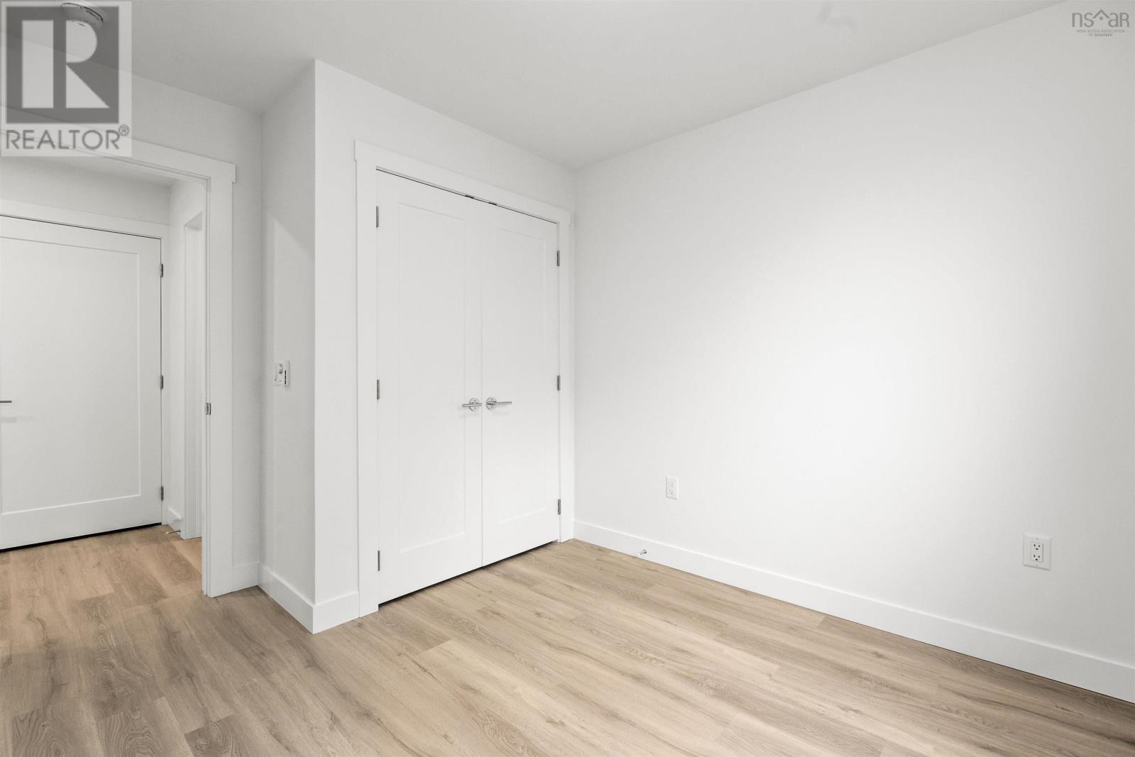 42 Warner Drive - 20