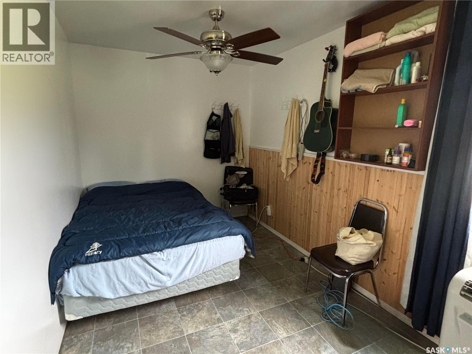 Wallman Cabin (Otter Cres) - 14