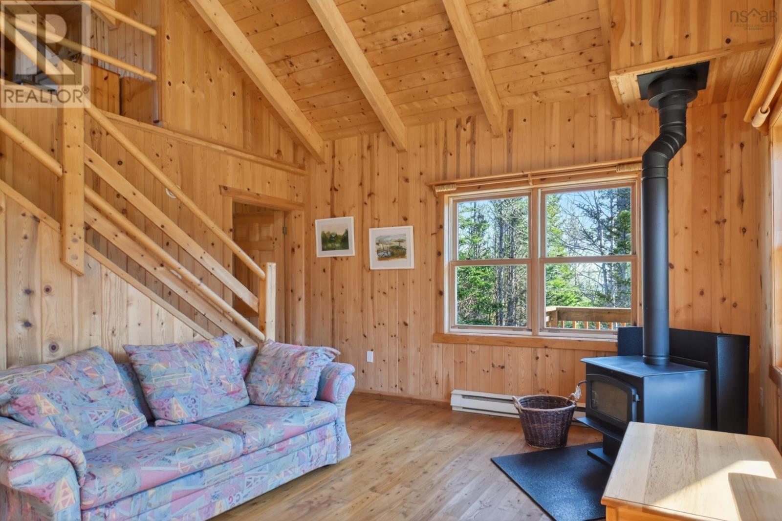 199 Spruce Point Road - 10