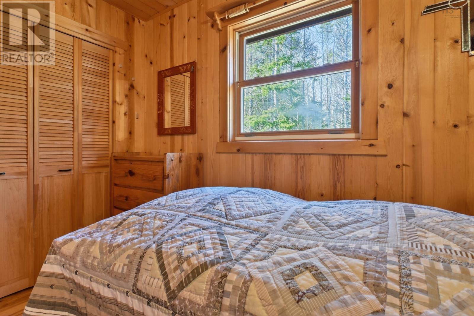 199 Spruce Point Road - 24