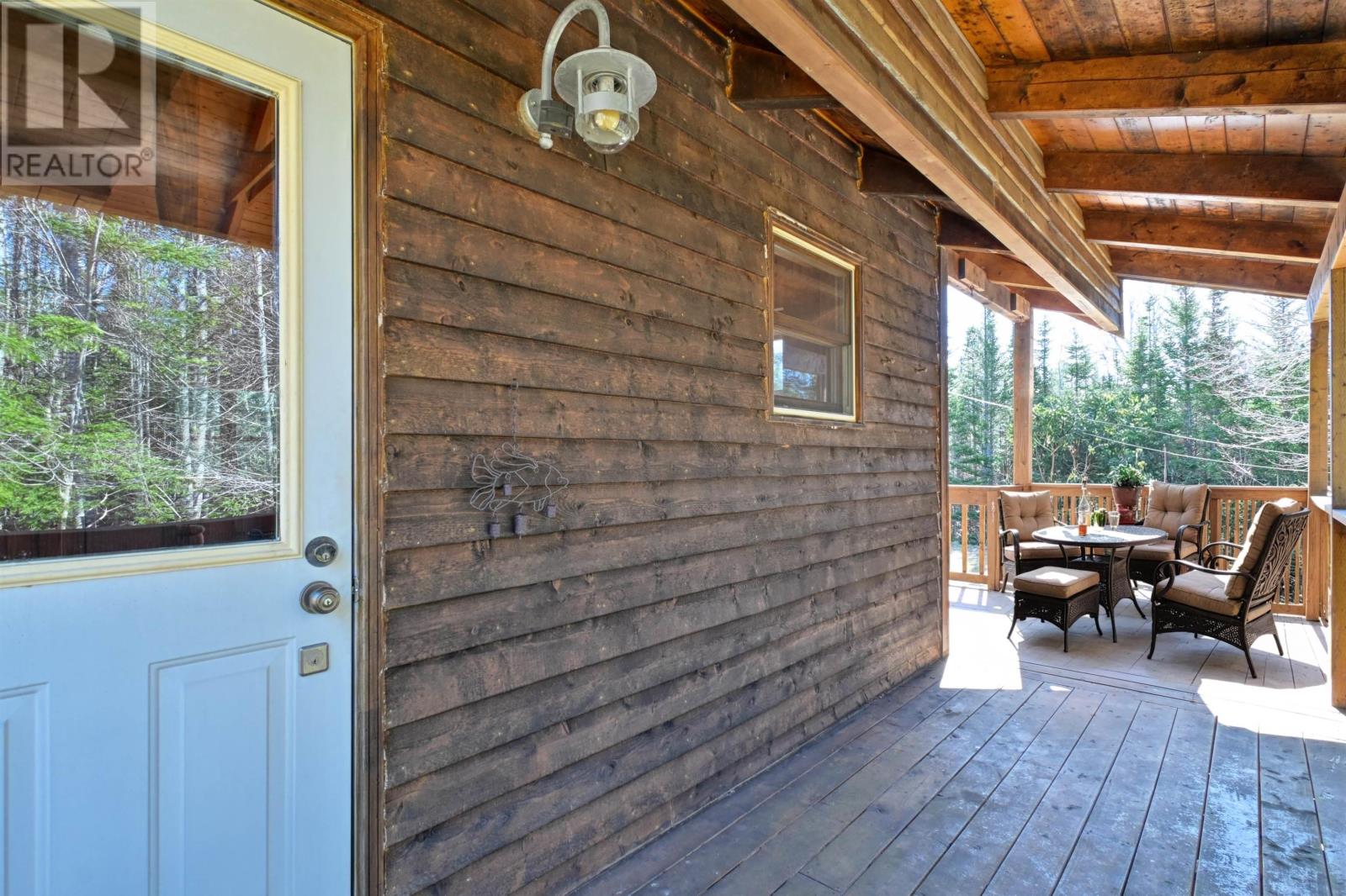 199 Spruce Point Road - 33