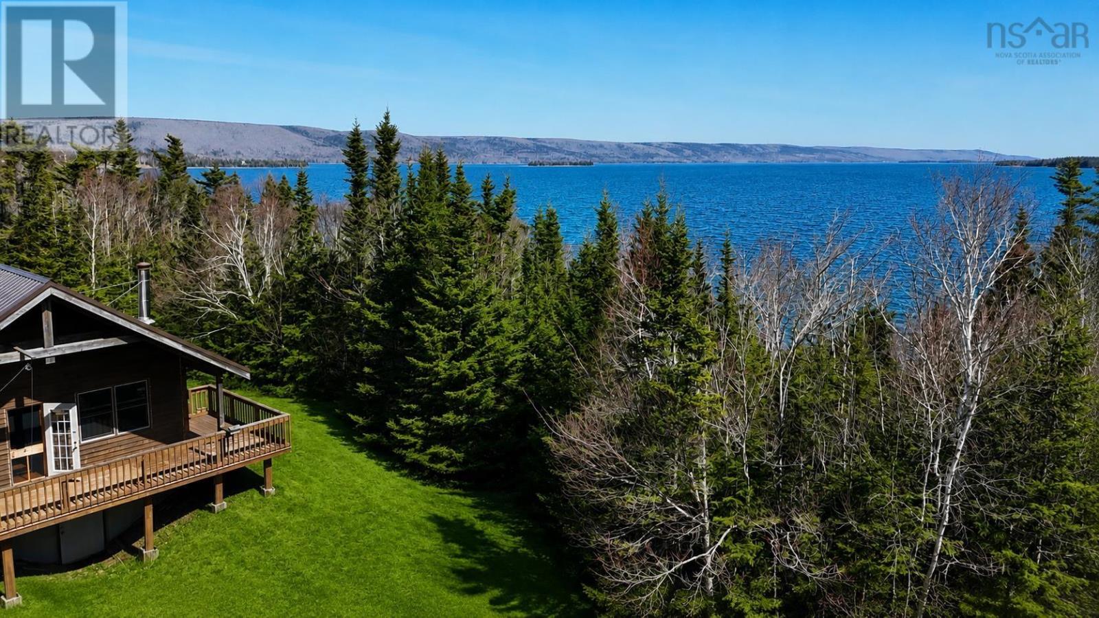 199 Spruce Point Road - 41