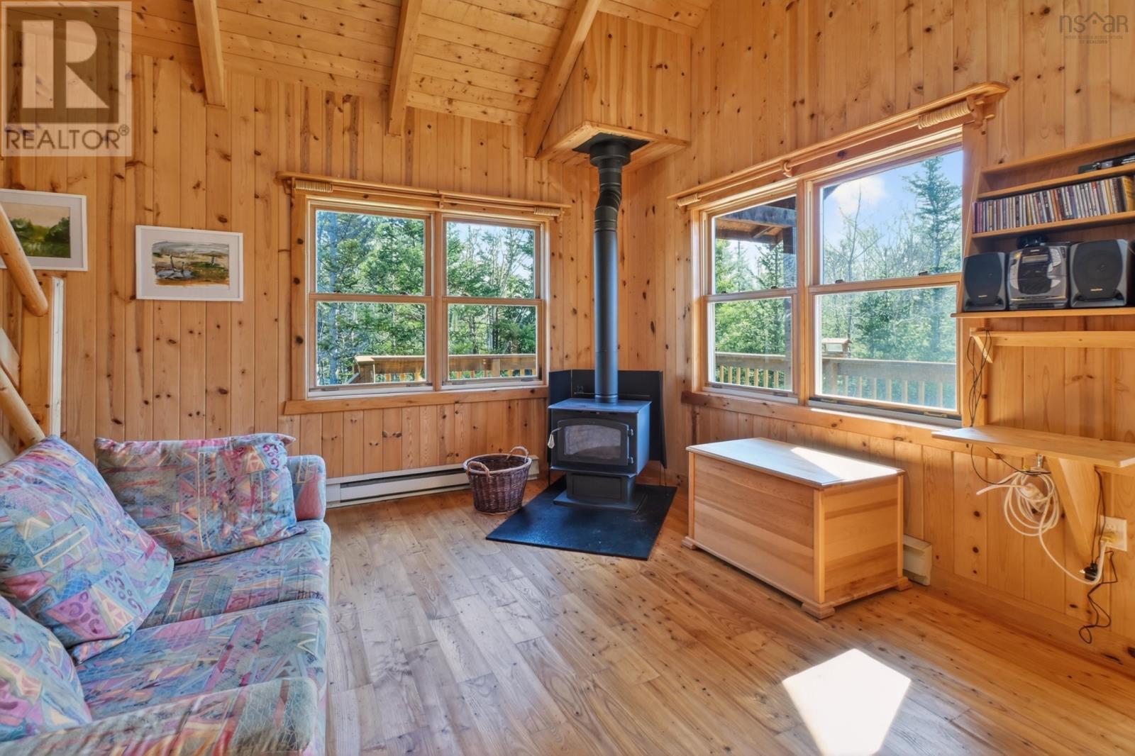 199 Spruce Point Road - 9