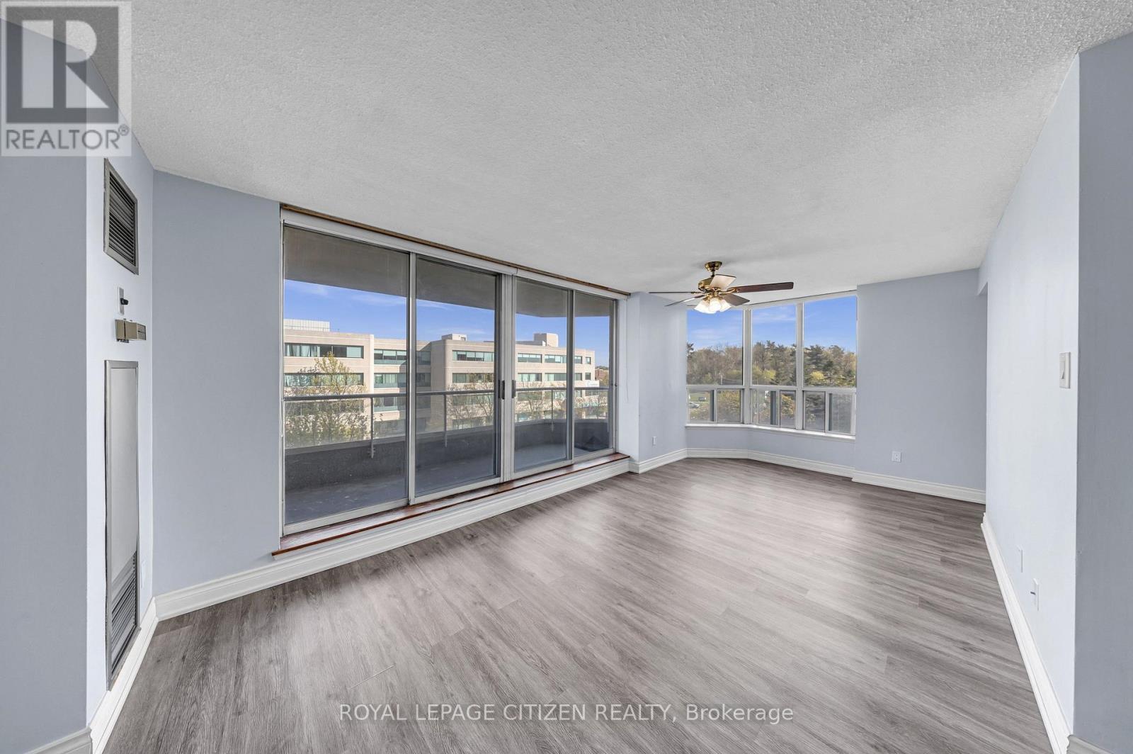 #509 410 MCLEVIN AVENUE - 10